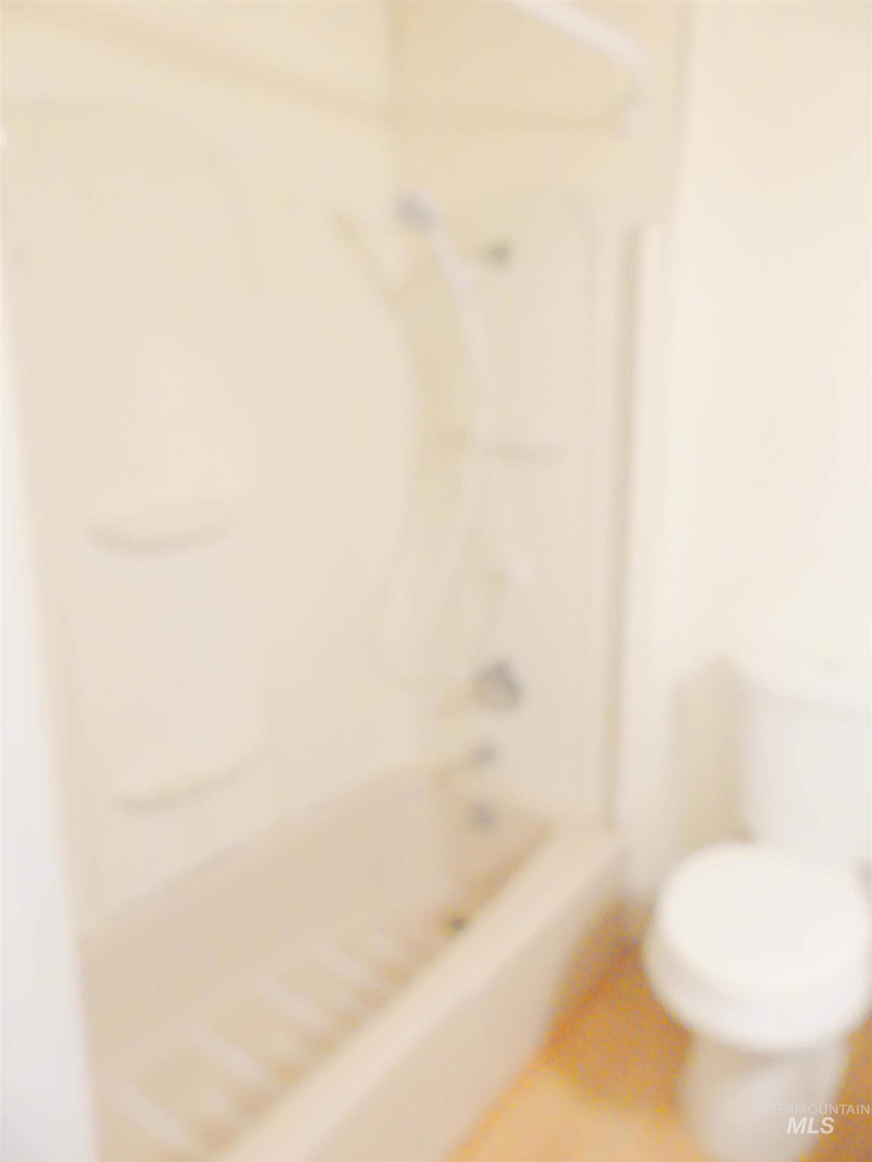 31388 Paradise Lane, Lenore, Idaho 83541, 3 Bedrooms, 1 Bathroom, Residential For Sale, Price $300,000,MLS 98971354