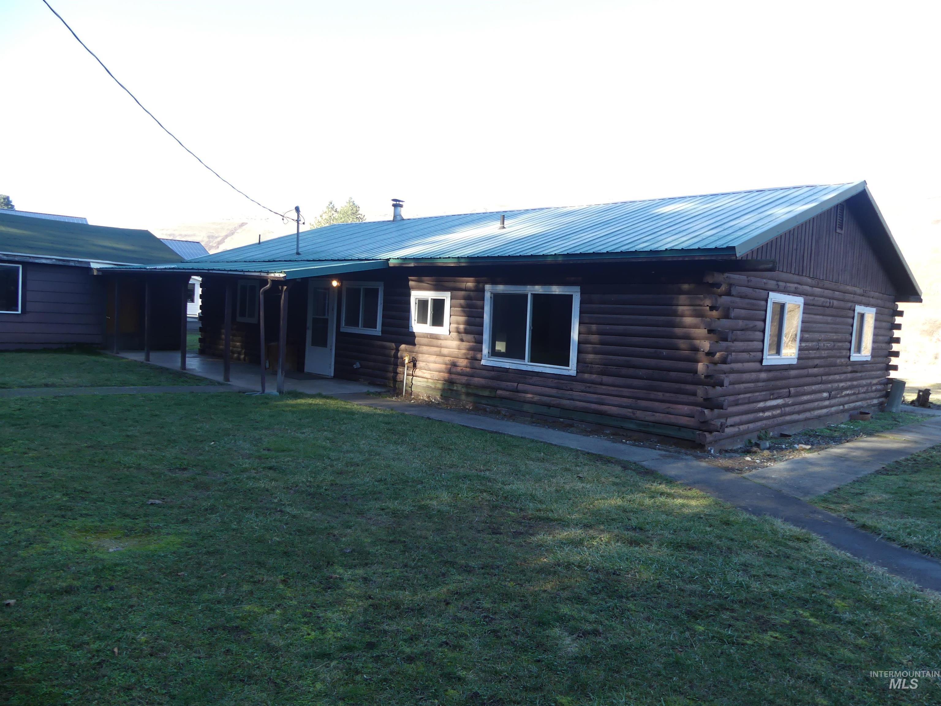 31388 Paradise Lane, Lenore, Idaho 83541, 3 Bedrooms, 1 Bathroom, Residential For Sale, Price $300,000,MLS 98971354