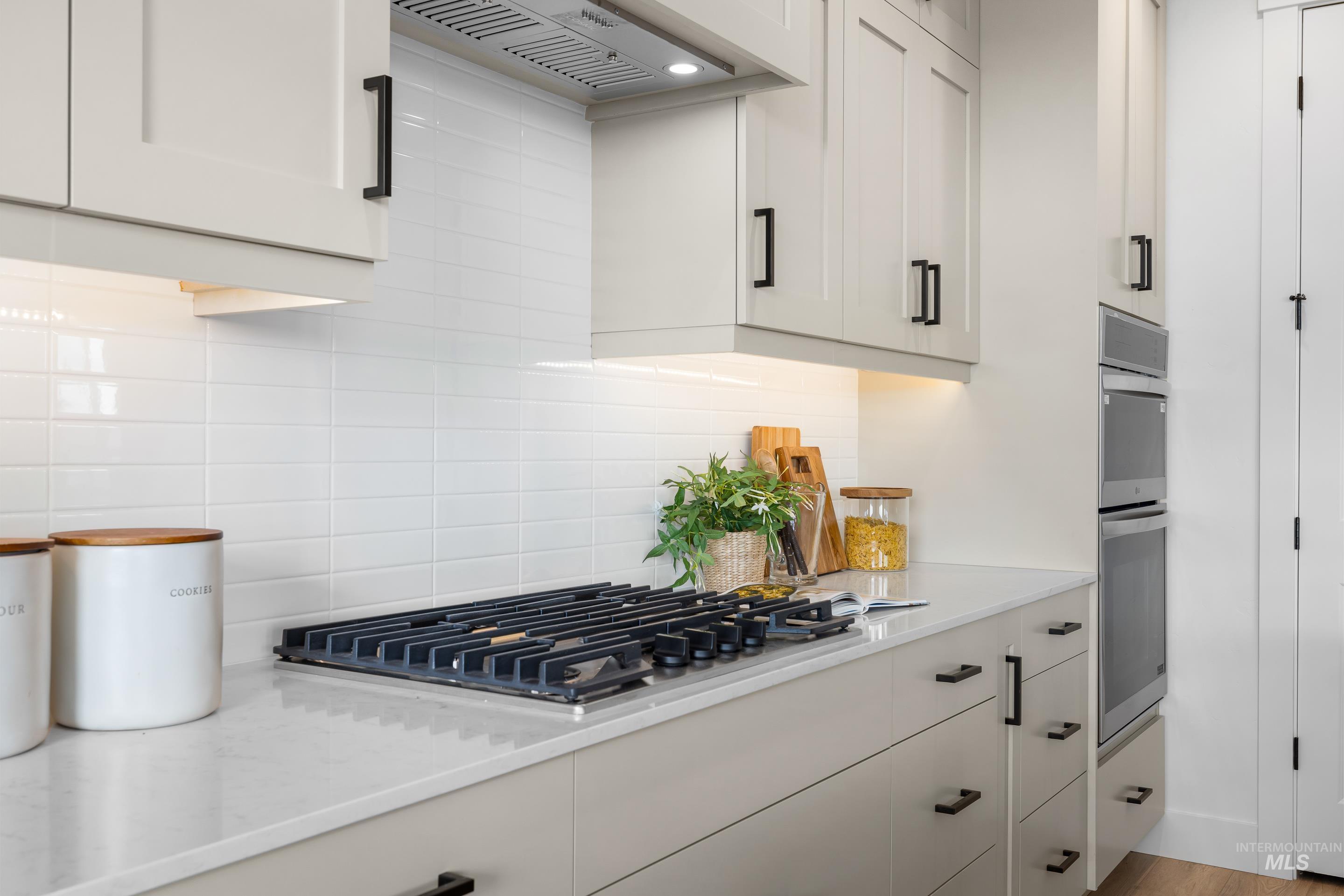 8151 Granite Ridge, Boise, Idaho 83716, 4 Bedrooms, 3.5 Bathrooms, Residential For Sale, Price $674,900,MLS 98971356