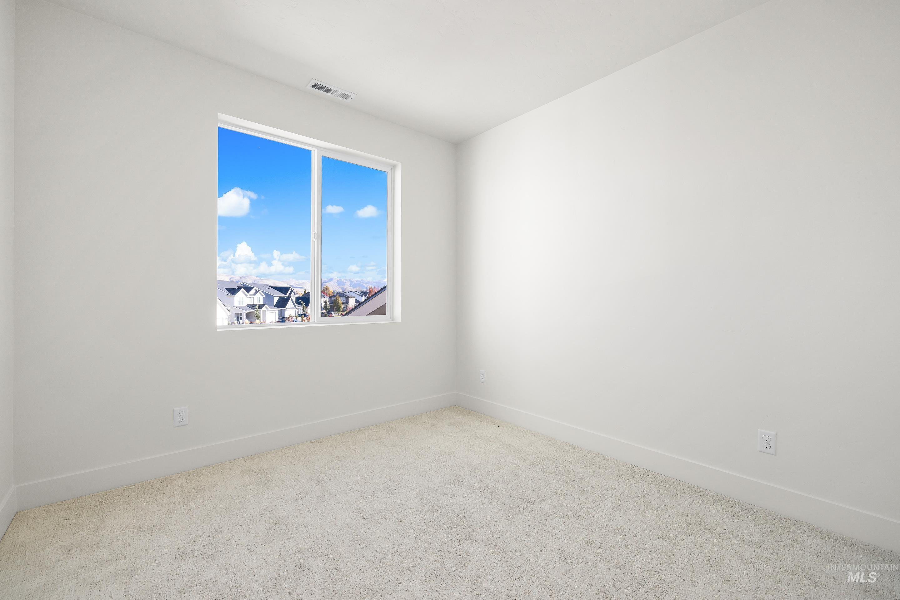 8151 Granite Ridge, Boise, Idaho 83716, 4 Bedrooms, 3.5 Bathrooms, Residential For Sale, Price $674,900,MLS 98971356