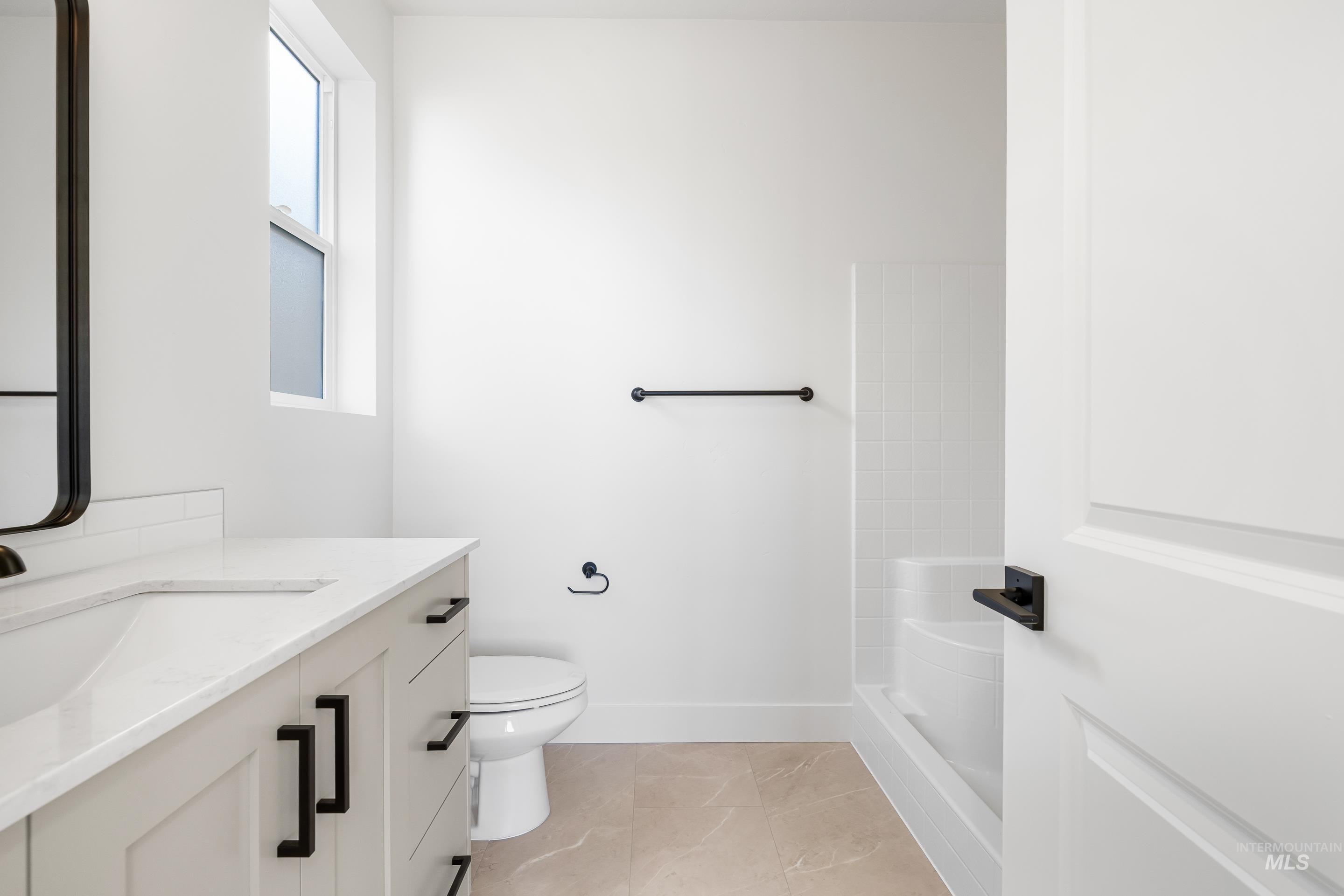 8151 Granite Ridge, Boise, Idaho 83716, 4 Bedrooms, 3.5 Bathrooms, Residential For Sale, Price $674,900,MLS 98971356