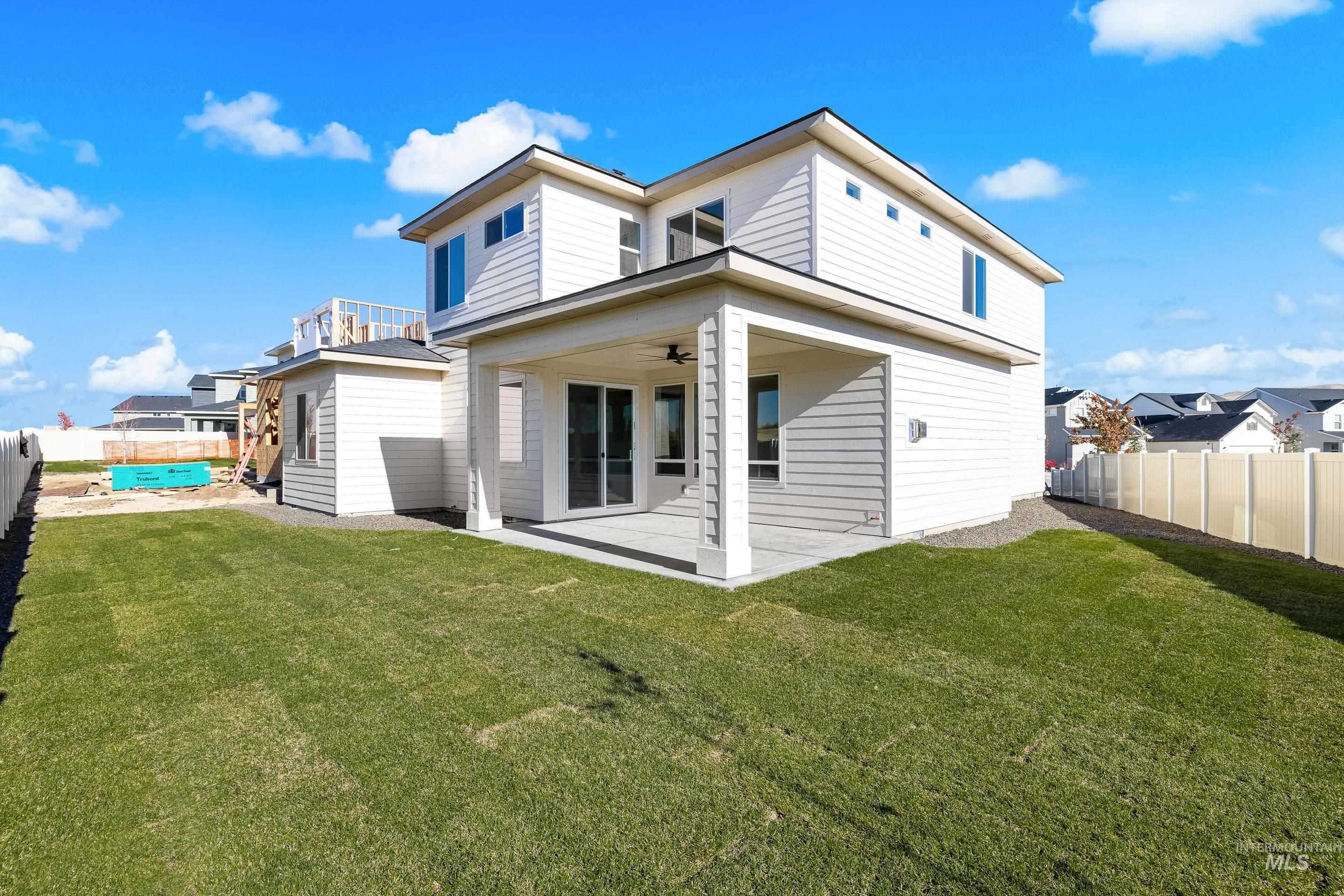 8151 Granite Ridge, Boise, Idaho 83716, 4 Bedrooms, 3.5 Bathrooms, Residential For Sale, Price $674,900,MLS 98971356