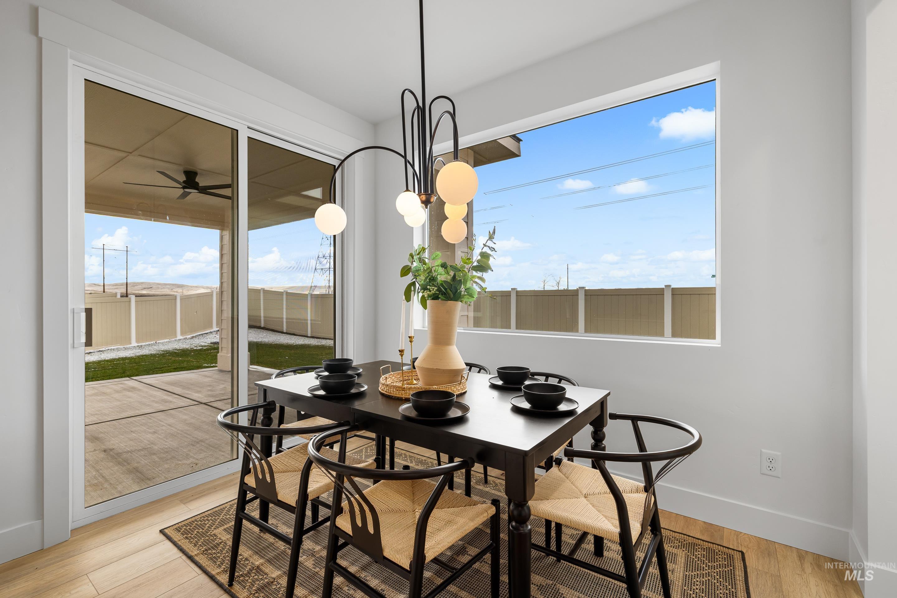 8151 Granite Ridge, Boise, Idaho 83716, 4 Bedrooms, 3.5 Bathrooms, Residential For Sale, Price $674,900,MLS 98971356