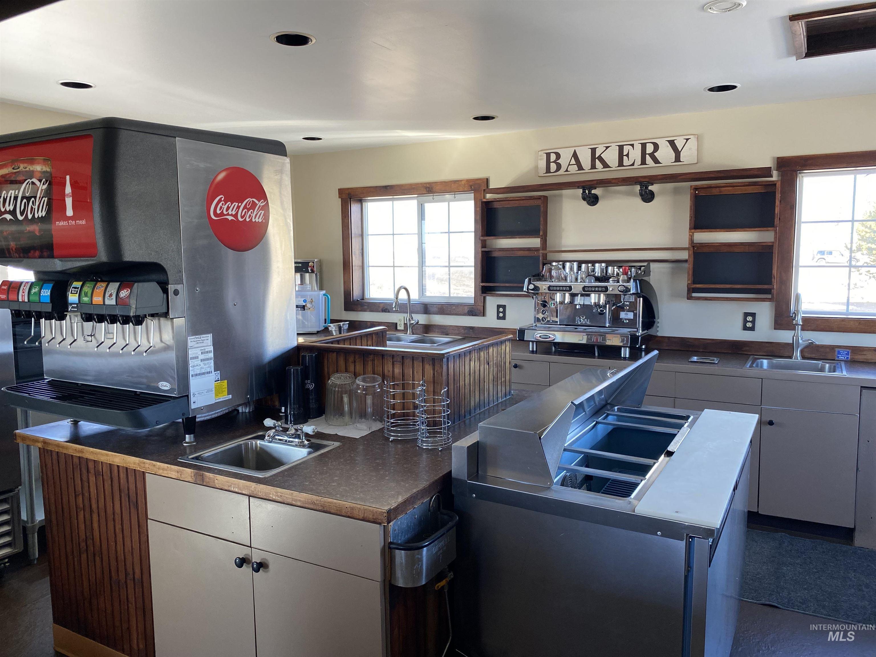 101 2nd Street East, Fairfield, Idaho 83327, Business/Commercial For Sale, Price $309,000,MLS 98971358