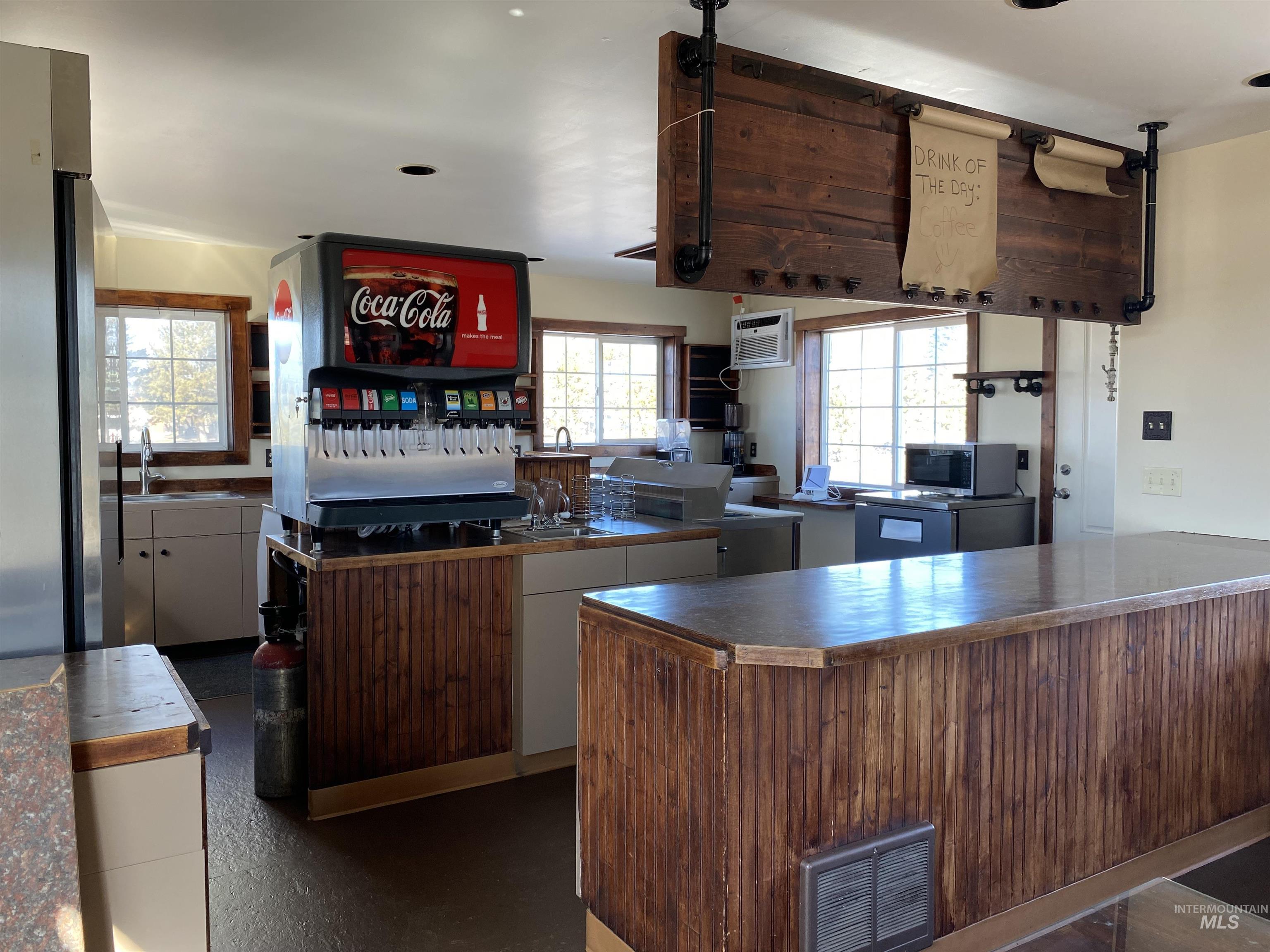 101 2nd Street East, Fairfield, Idaho 83327, Business/Commercial For Sale, Price $309,000,MLS 98971358