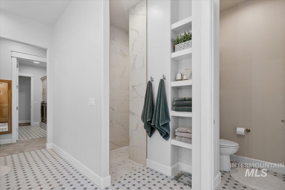 1624 E Crowne Pointe Drive, Eagle, Idaho 83616, 4 Bedrooms, 4.5 Bathrooms, Residential For Sale, Price $1,895,000,MLS 98971360