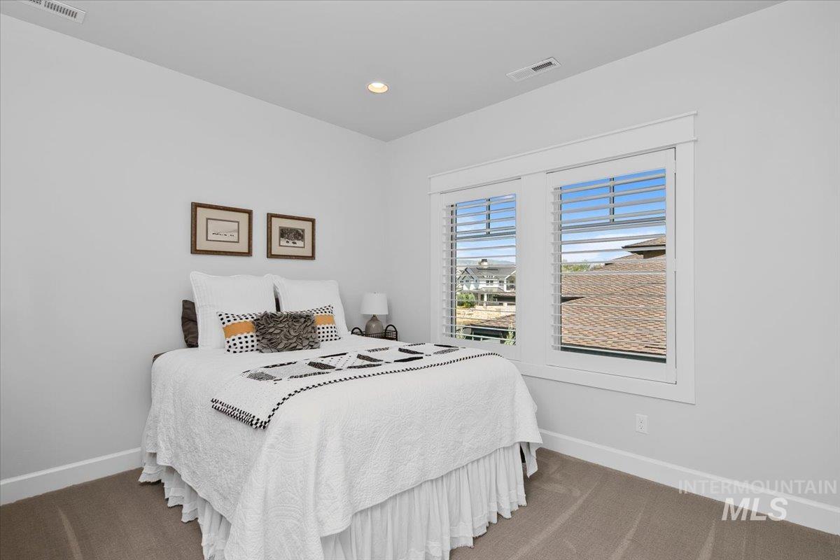 1624 E Crowne Pointe Drive, Eagle, Idaho 83616, 4 Bedrooms, 4.5 Bathrooms, Residential For Sale, Price $1,895,000,MLS 98971360