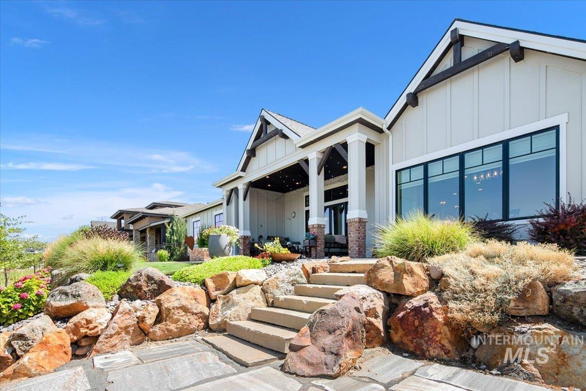 1624 E Crowne Pointe Drive, Eagle, Idaho 83616, 4 Bedrooms, 4.5 Bathrooms, Residential For Sale, Price $1,895,000,MLS 98971360