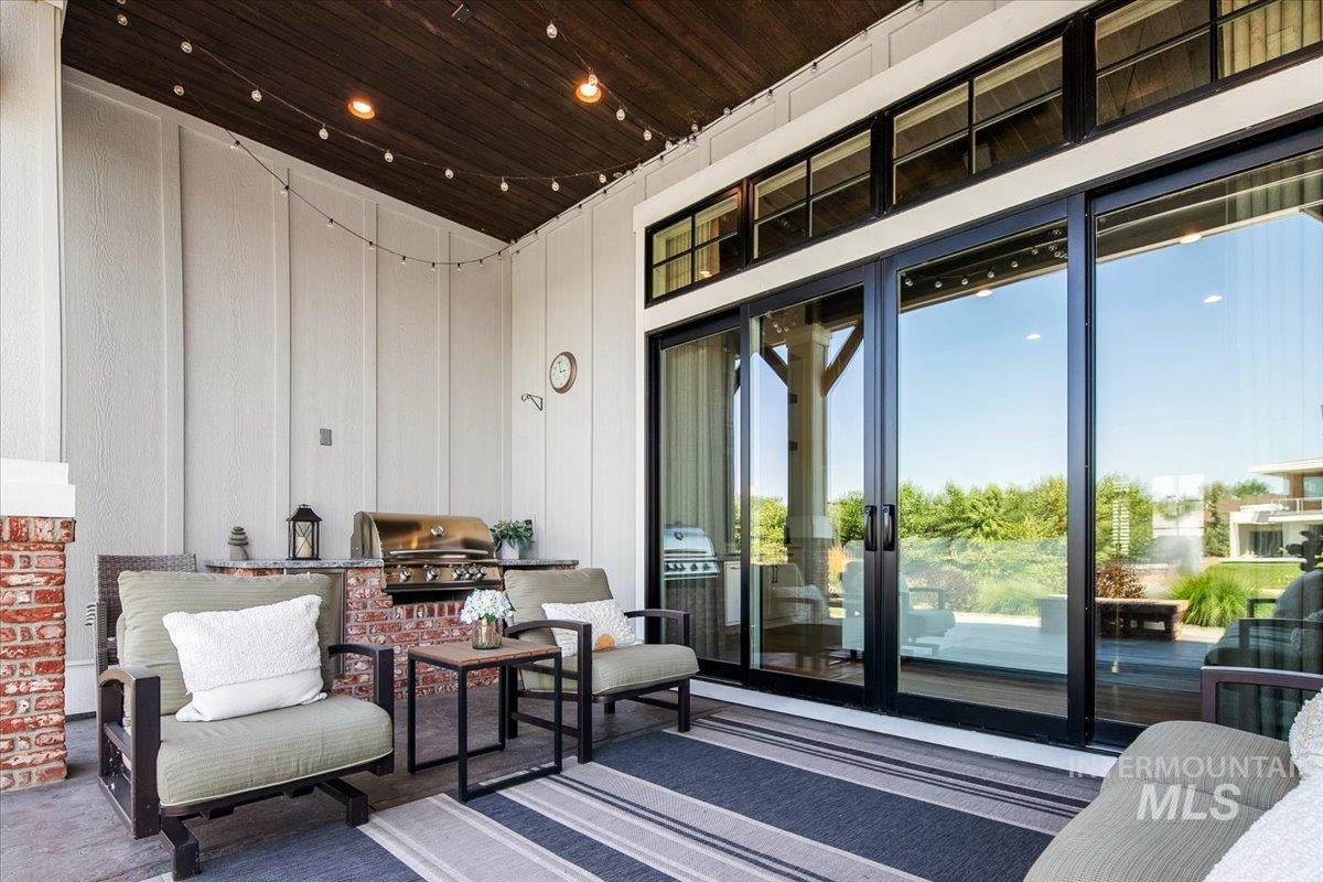 1624 E Crowne Pointe Drive, Eagle, Idaho 83616, 4 Bedrooms, 4.5 Bathrooms, Residential For Sale, Price $1,895,000,MLS 98971360