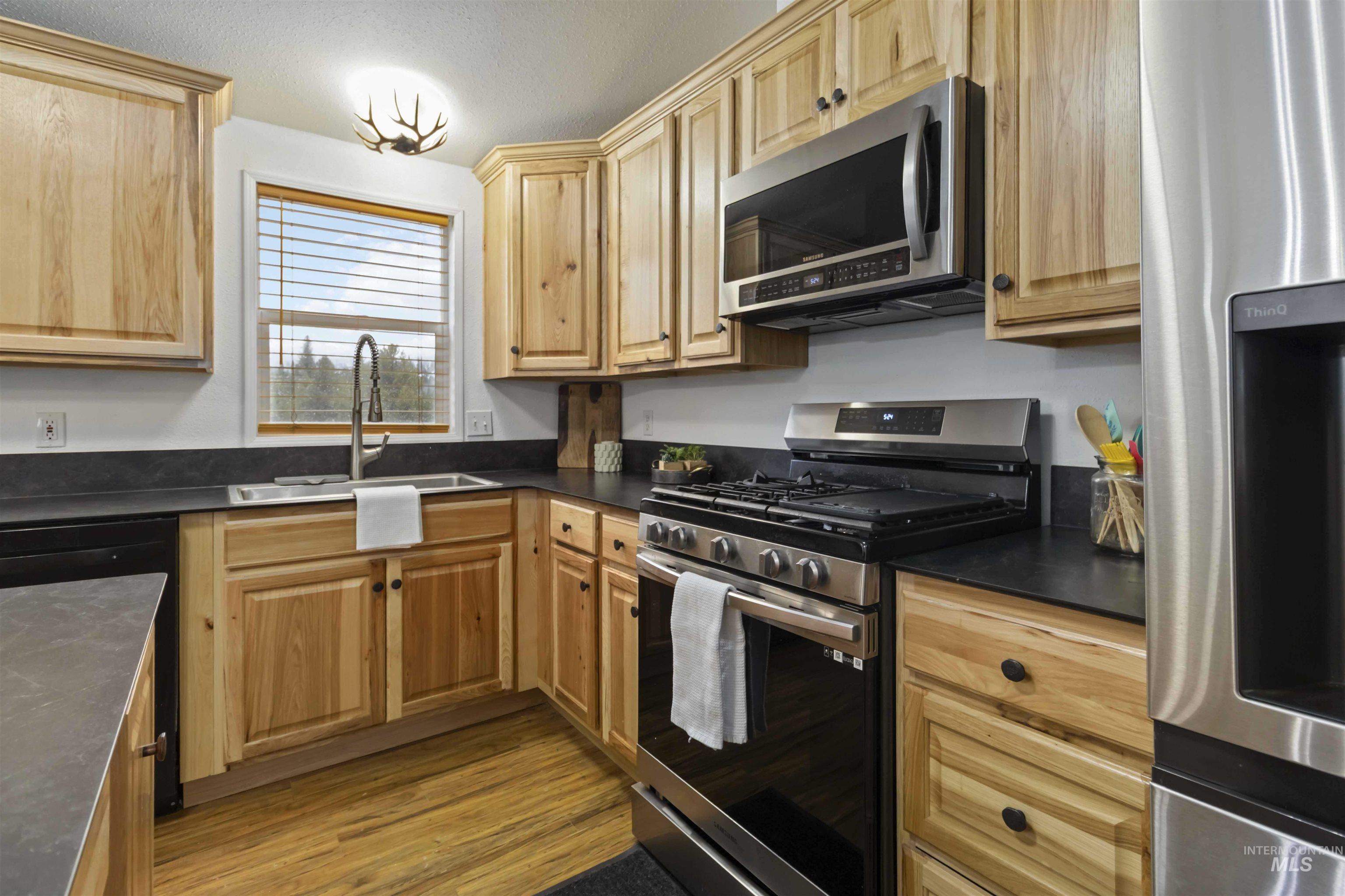 9592 Packer John Rd, Cascade, Idaho 83611, 4 Bedrooms, 2 Bathrooms, Residential For Sale, Price $425,000,MLS 98971362