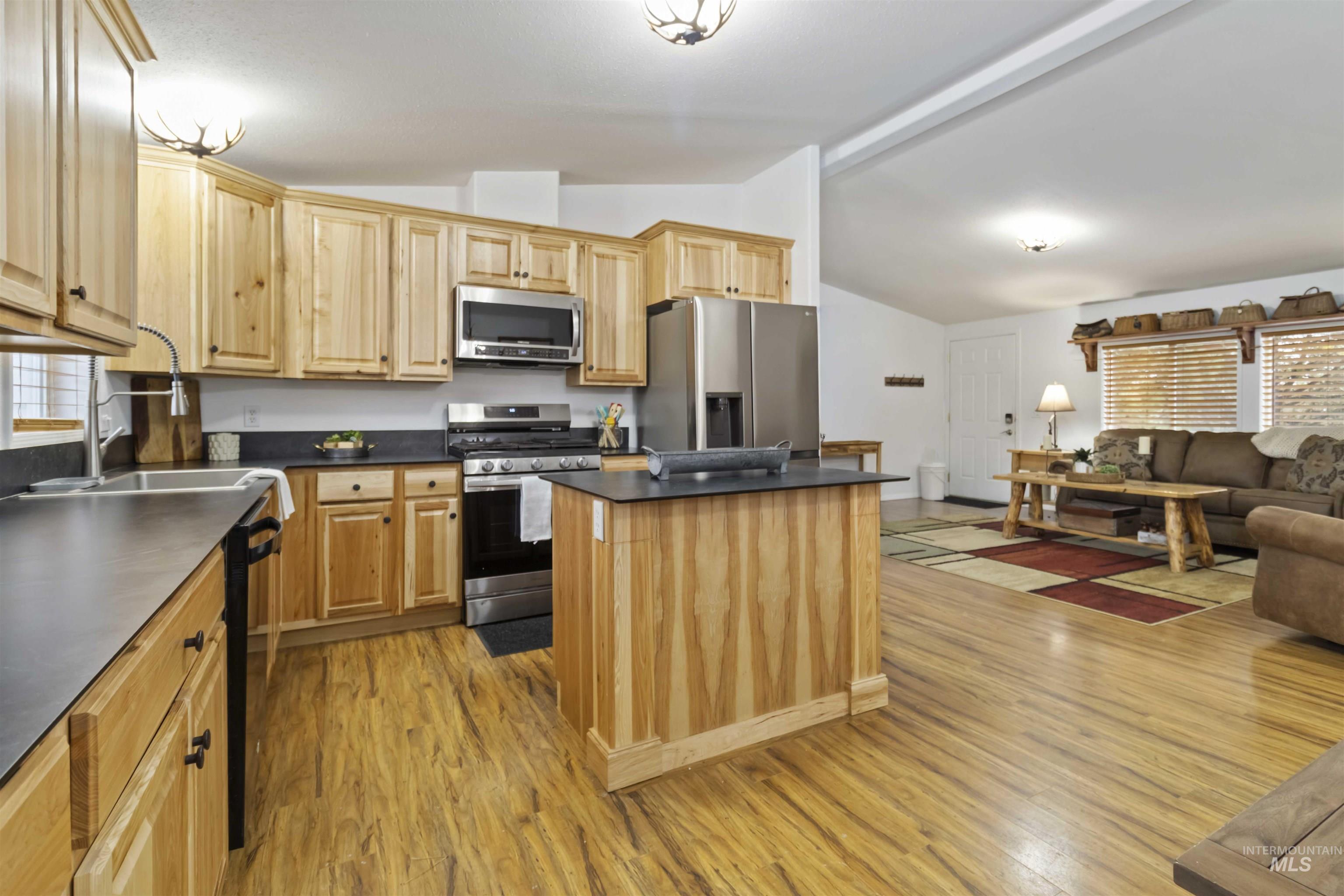 9592 Packer John Rd, Cascade, Idaho 83611, 4 Bedrooms, 2 Bathrooms, Residential For Sale, Price $425,000,MLS 98971362