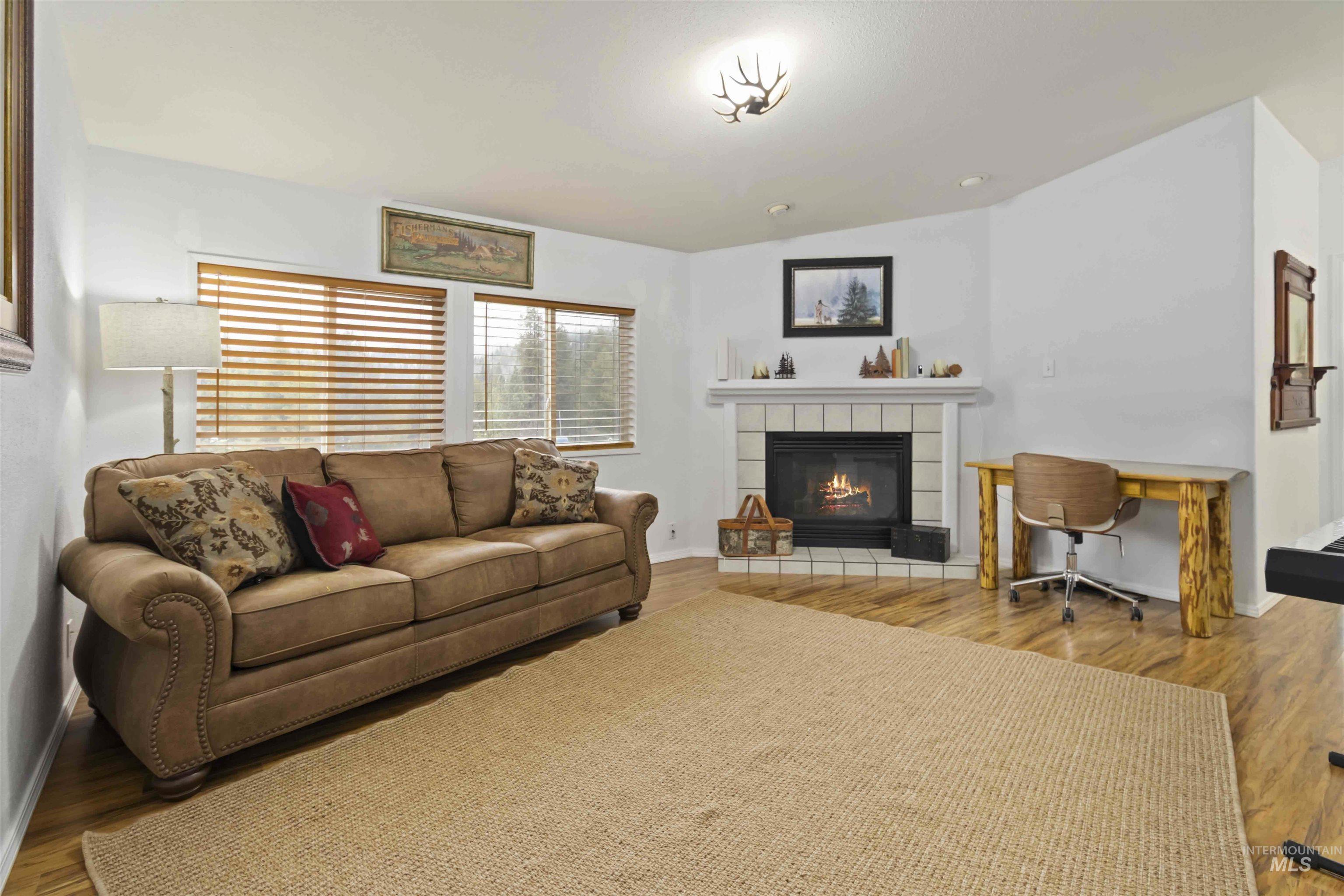 9592 Packer John Rd, Cascade, Idaho 83611, 4 Bedrooms, 2 Bathrooms, Residential For Sale, Price $425,000,MLS 98971362