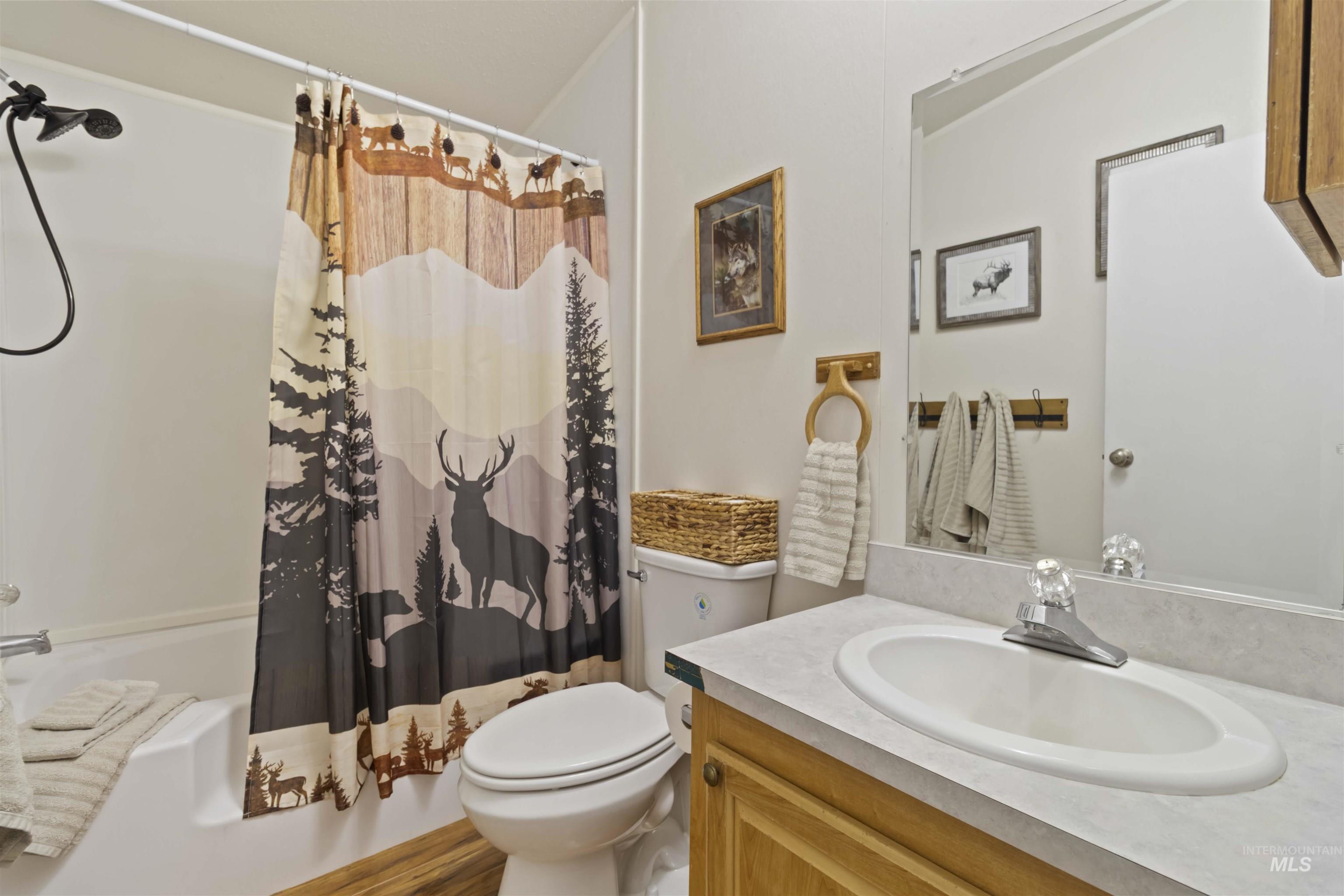 9592 Packer John Rd, Cascade, Idaho 83611, 4 Bedrooms, 2 Bathrooms, Residential For Sale, Price $425,000,MLS 98971362