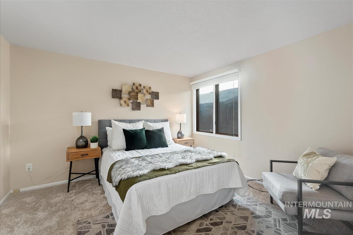 3324 W Catalina Lane, Boise, Idaho 83705, 3 Bedrooms, 3 Bathrooms, Residential For Sale, Price $525,000,MLS 98971363