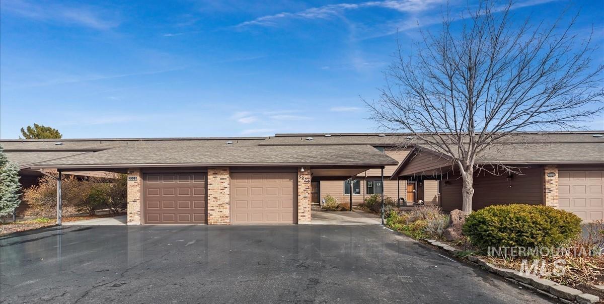 3324 W Catalina Lane, Boise, Idaho 83705, 3 Bedrooms, 3 Bathrooms, Residential For Sale, Price $525,000,MLS 98971363