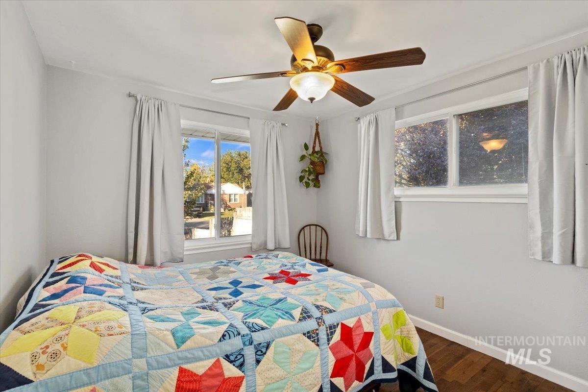 2026 E 11th, Twin Falls, Idaho 83301-6710, 4 Bedrooms, 2 Bathrooms, Residential For Sale, Price $354,900, 98971364