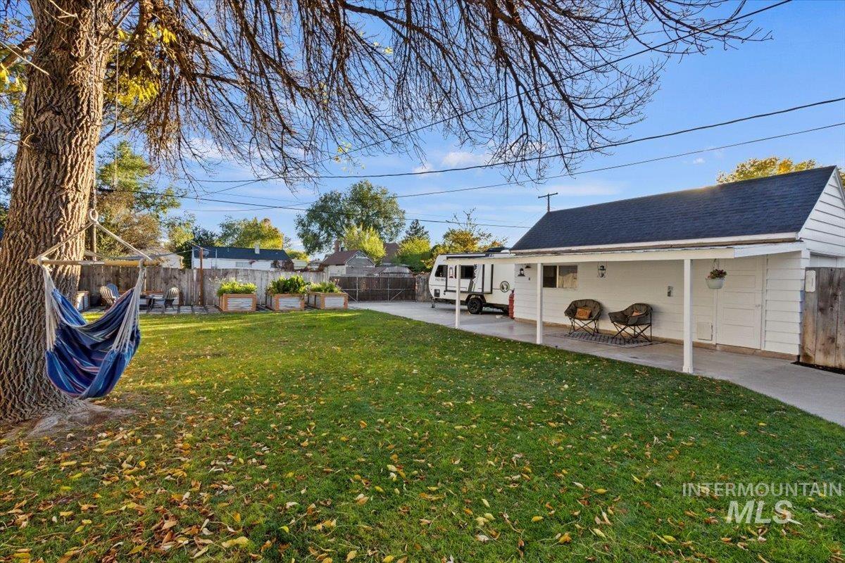 2026 E 11th, Twin Falls, Idaho 83301-6710, 4 Bedrooms, 2 Bathrooms, Residential For Sale, Price $359,900,MLS 98971364