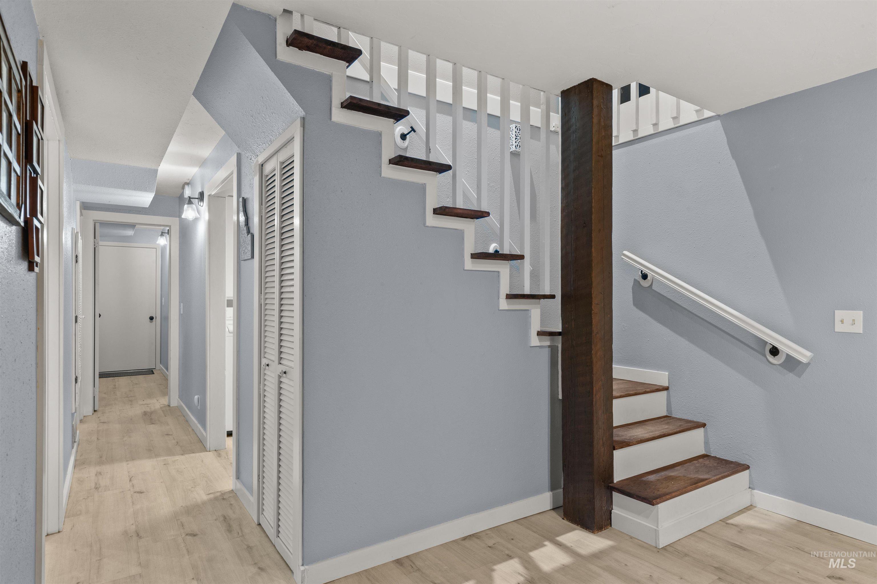 20235 Valley View Dr, Lewiston, Idaho 83501, 3 Bedrooms, 2 Bathrooms, Residential For Sale, Price $489,000,MLS 98971365