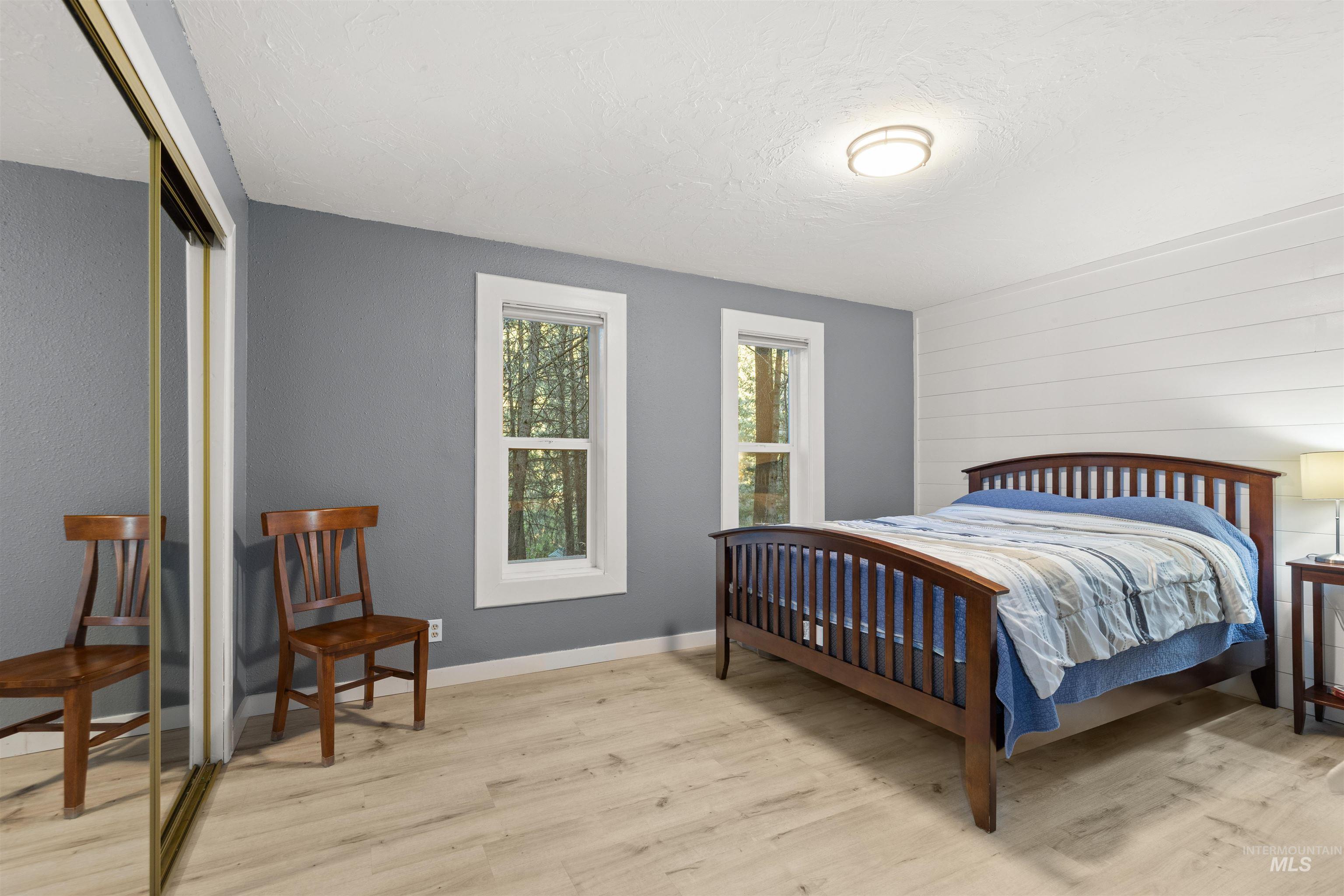 20235 Valley View Dr, Lewiston, Idaho 83501, 3 Bedrooms, 2 Bathrooms, Residential For Sale, Price $489,000,MLS 98971365