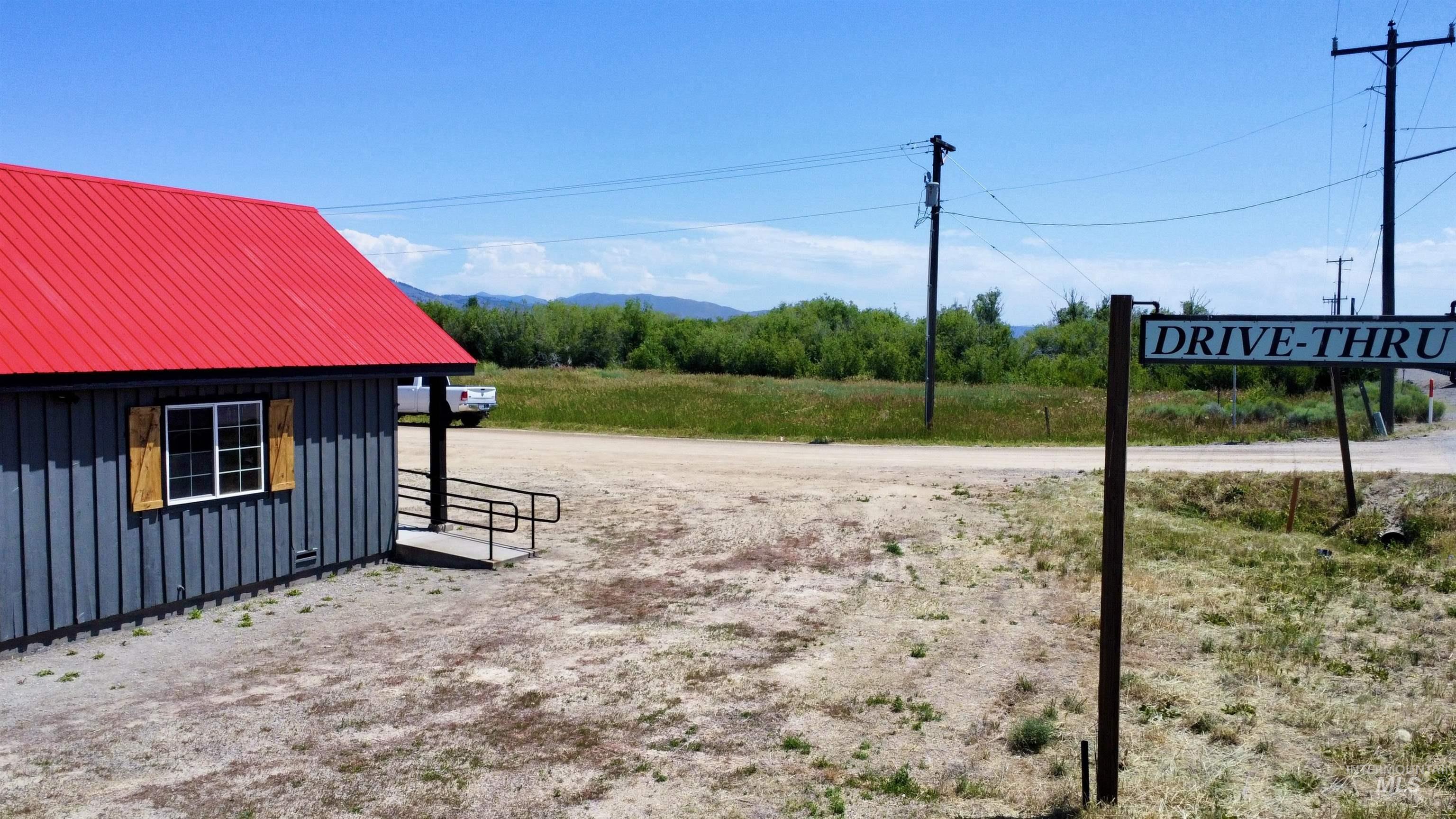 101 2nd St E, Fairfield, Idaho 83327, Business/Commercial For Sale, Price $399,000,MLS 98971367