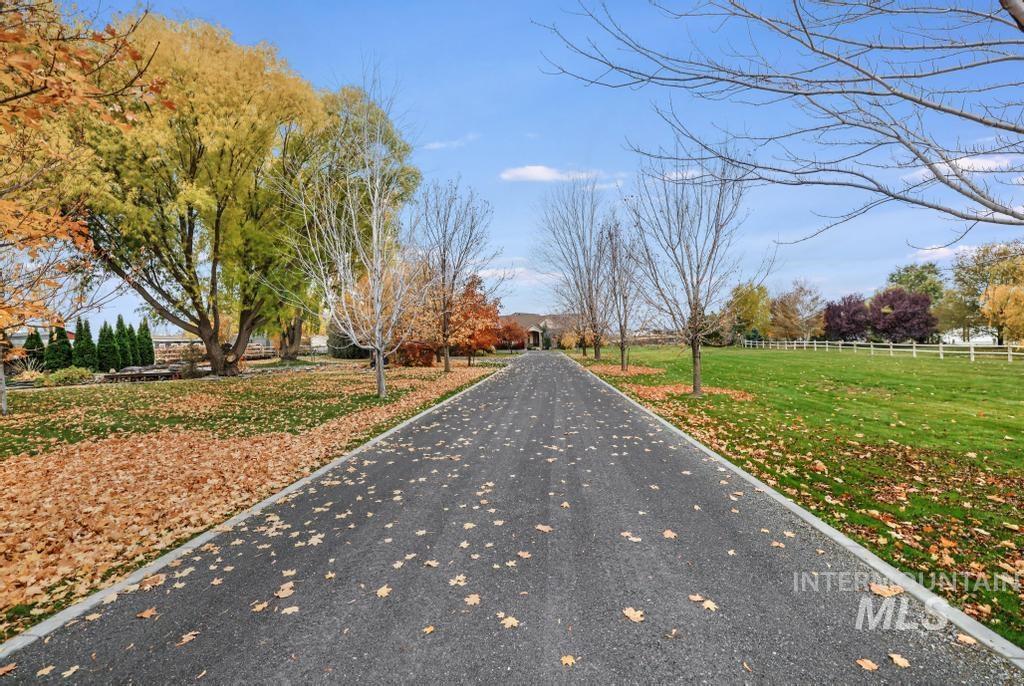 568 Mahard Dr., Twin Falls, Idaho 83301, 4 Bedrooms, 3 Bathrooms, Residential For Sale, Price $1,600,000,MLS 98971371