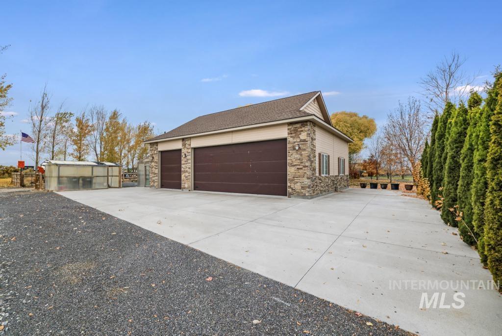 568 Mahard Dr., Twin Falls, Idaho 83301, 4 Bedrooms, 3 Bathrooms, Residential For Sale, Price $1,600,000,MLS 98971371