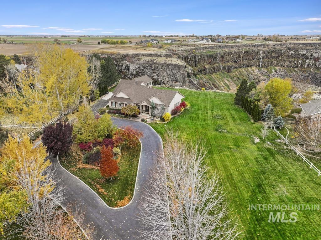 568 Mahard Dr., Twin Falls, Idaho 83301, 4 Bedrooms, 3 Bathrooms, Residential For Sale, Price $1,600,000,MLS 98971371