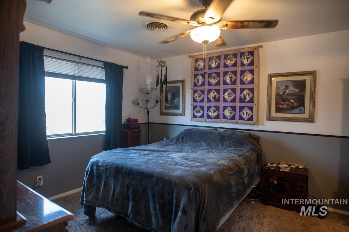 902 E Park St, Weiser, Idaho 83672, 3 Bedrooms, 2.5 Bathrooms, Residential For Sale, Price $360,000,MLS 98971373