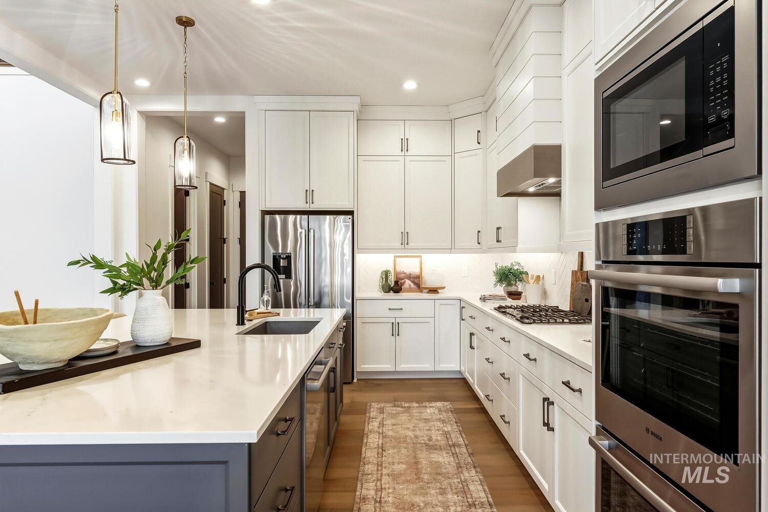 7008 Saddle Bred Way, Star, Idaho 83669, 4 Bedrooms, 3.5 Bathrooms, Residential For Sale, Price $1,149,000,MLS 98971378