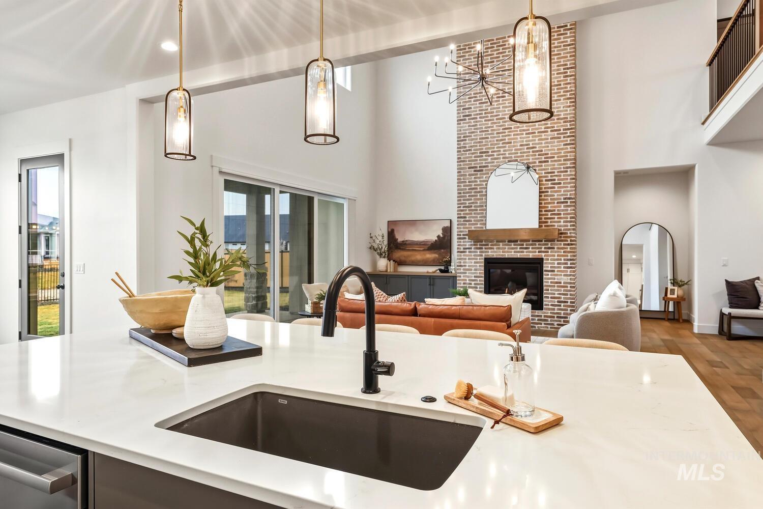 7008 Saddle Bred Way, Star, Idaho 83669, 4 Bedrooms, 3.5 Bathrooms, Residential For Sale, Price $1,149,000,MLS 98971378