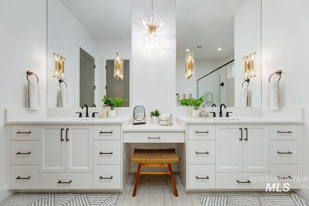 7008 Saddle Bred Way, Star, Idaho 83669, 4 Bedrooms, 3.5 Bathrooms, Residential For Sale, Price $1,149,000,MLS 98971378