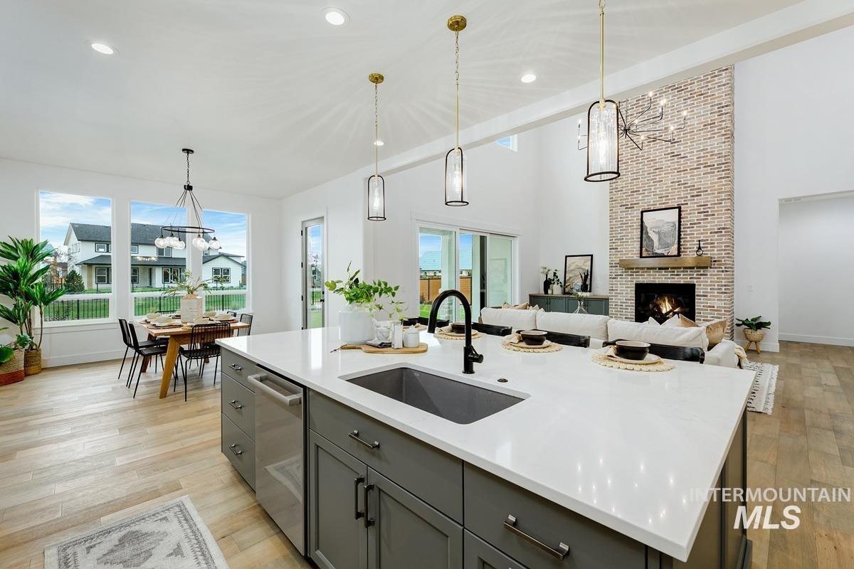 7008 Saddle Bred Way, Star, Idaho 83669, 4 Bedrooms, 3.5 Bathrooms, Residential For Sale, Price $1,149,000,MLS 98971378