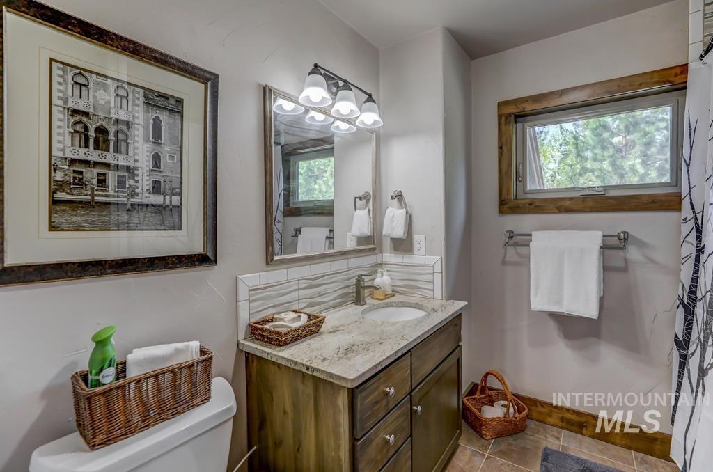 212 RioVista, McCall, Idaho 83638, 5 Bedrooms, 4 Bathrooms, Residential For Sale, Price $1,669,000,MLS 98971379