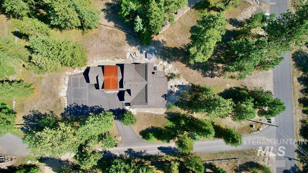 212 RioVista, McCall, Idaho 83638, 5 Bedrooms, 4 Bathrooms, Residential For Sale, Price $1,669,000,MLS 98971379