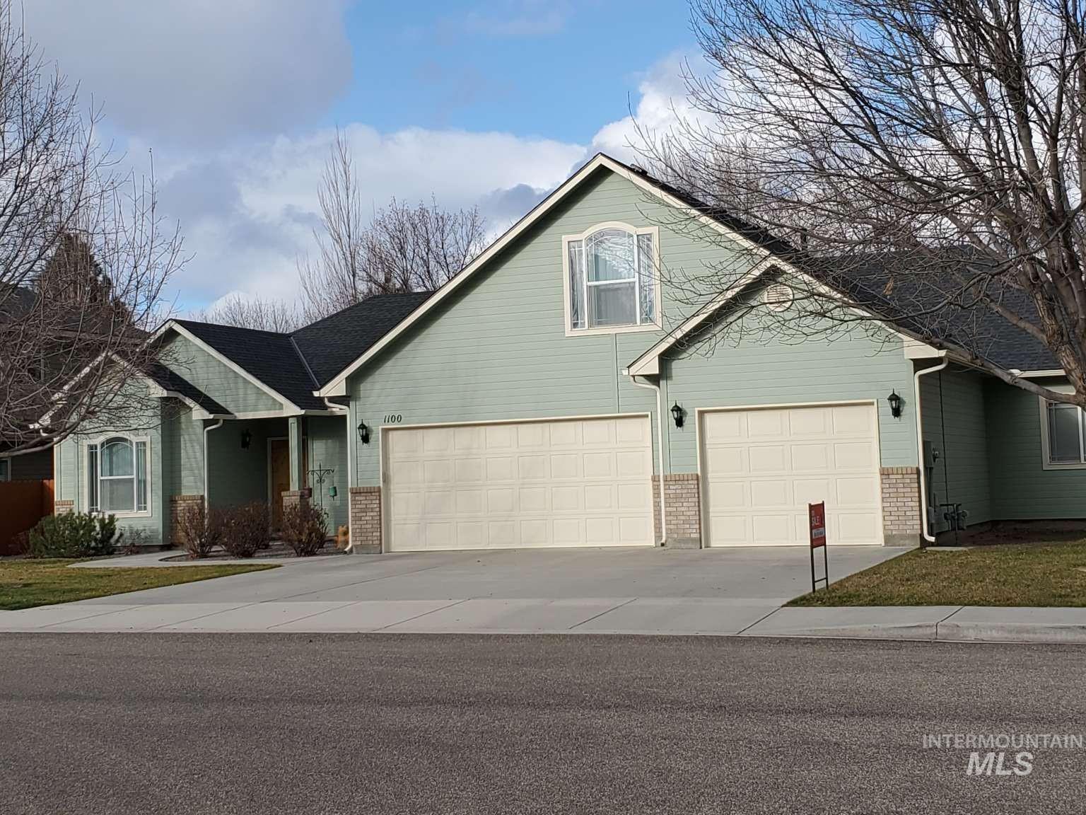 1100 E Wright St, Boise, Idaho 83706, 4 Bedrooms, 3 Bathrooms, Residential For Sale, Price $1,095,000,MLS 98971380