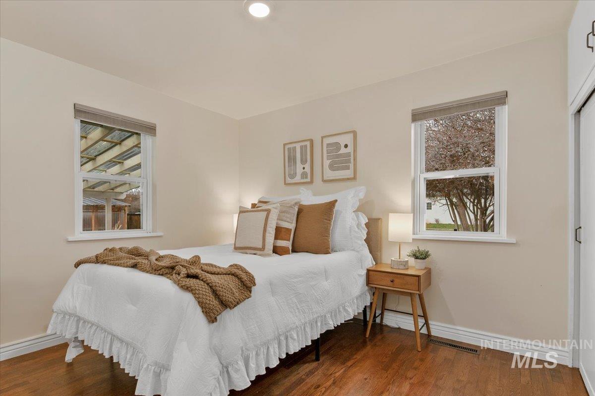 419 N Avenue E, Boise, Idaho 83712, 4 Bedrooms, 2 Bathrooms, Residential For Sale, Price $899,900,MLS 98971381