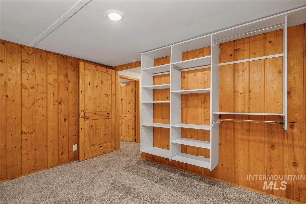 419 N Avenue E, Boise, Idaho 83712, 4 Bedrooms, 2 Bathrooms, Residential For Sale, Price $899,900,MLS 98971381