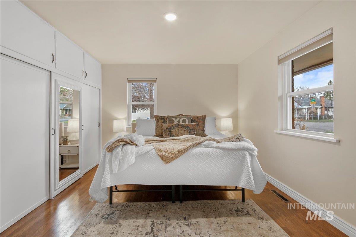 419 N Avenue E, Boise, Idaho 83712, 4 Bedrooms, 2 Bathrooms, Residential For Sale, Price $899,900,MLS 98971381