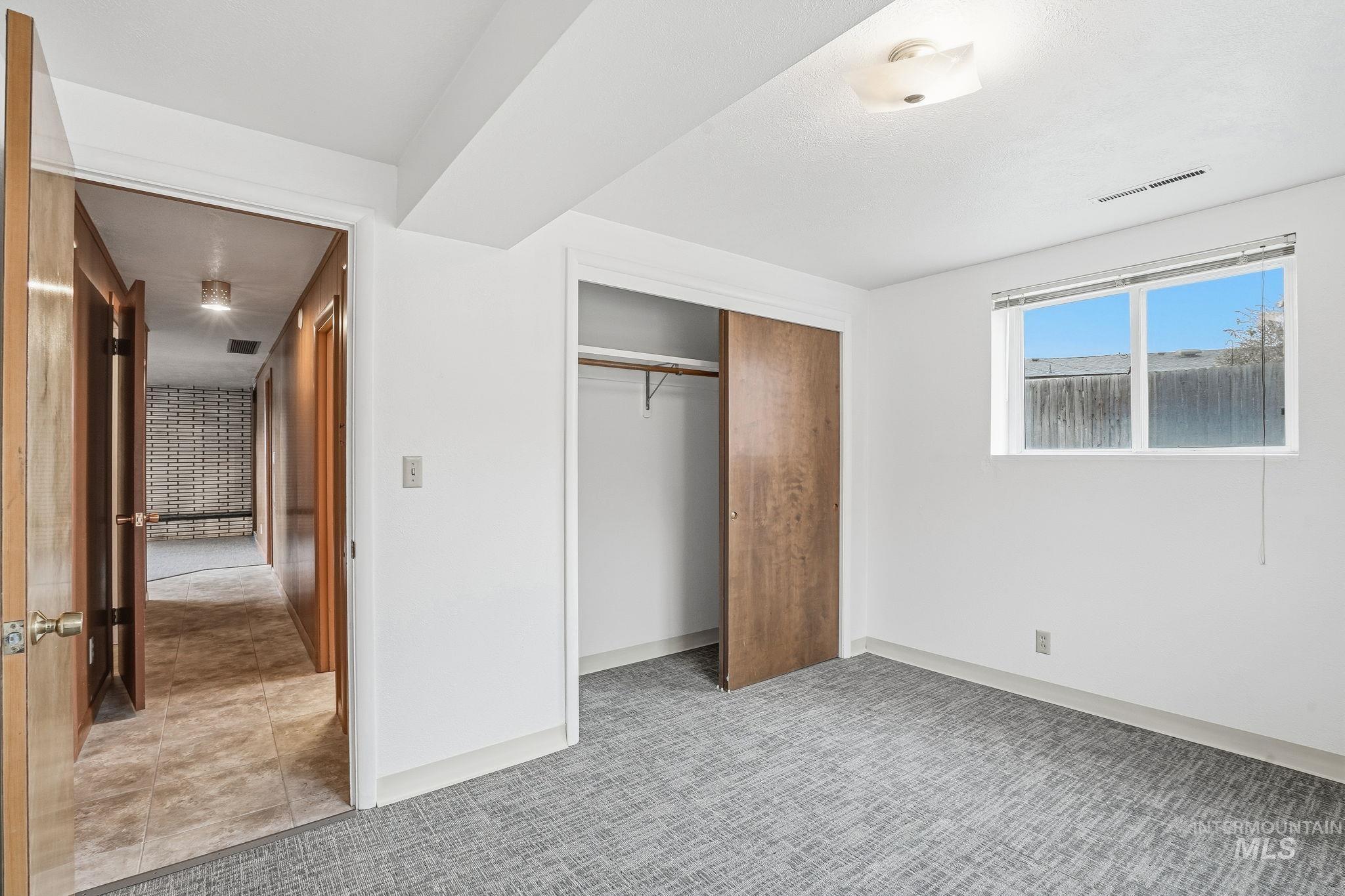 7013 W Rosewood Dr, Boise, Idaho 83709, 3 Bedrooms, 2 Bathrooms, Residential For Sale, Price $405,000,MLS 98971382