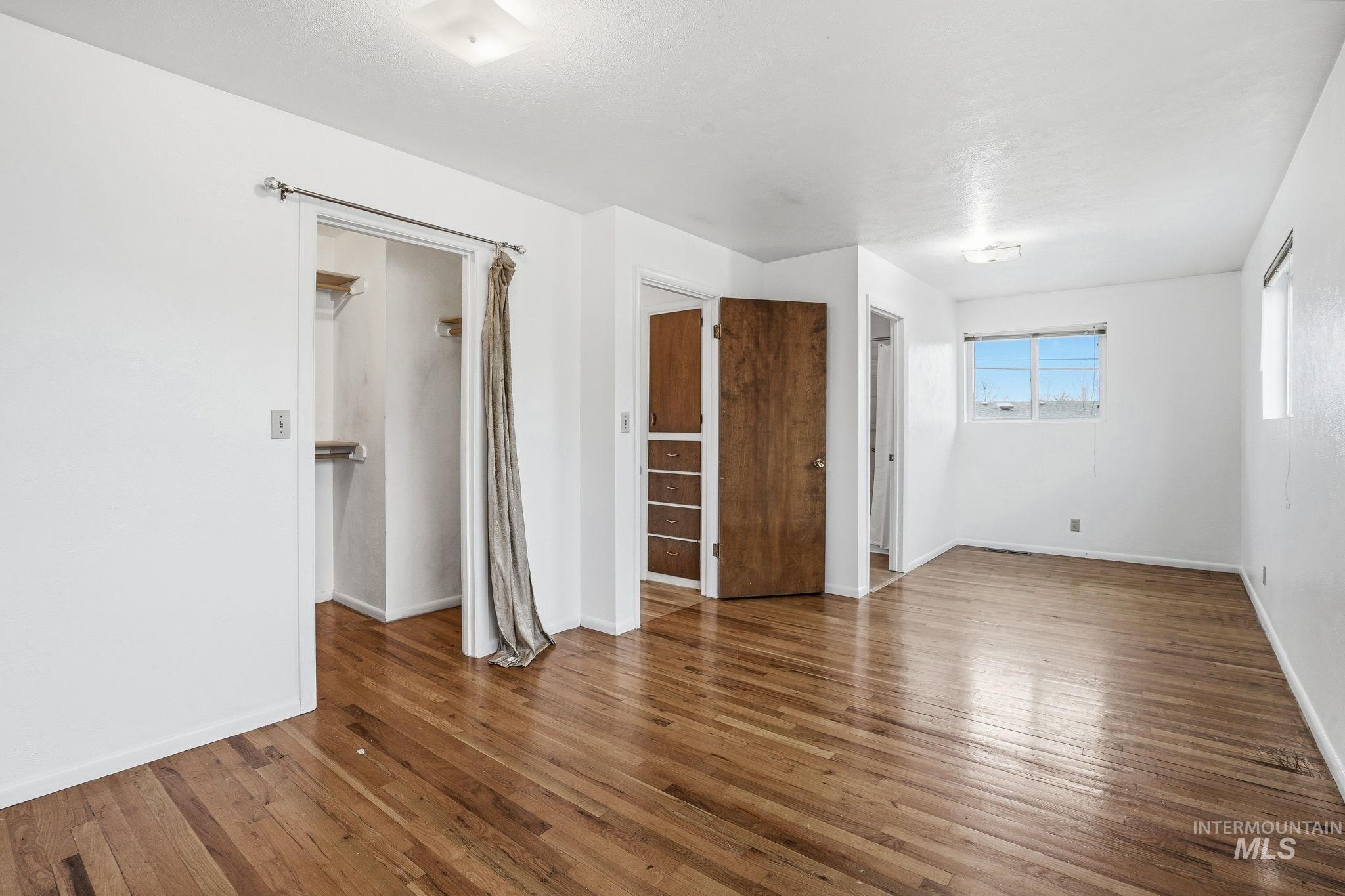 7013 W Rosewood Dr, Boise, Idaho 83709, 3 Bedrooms, 2 Bathrooms, Residential For Sale, Price $405,000,MLS 98971382