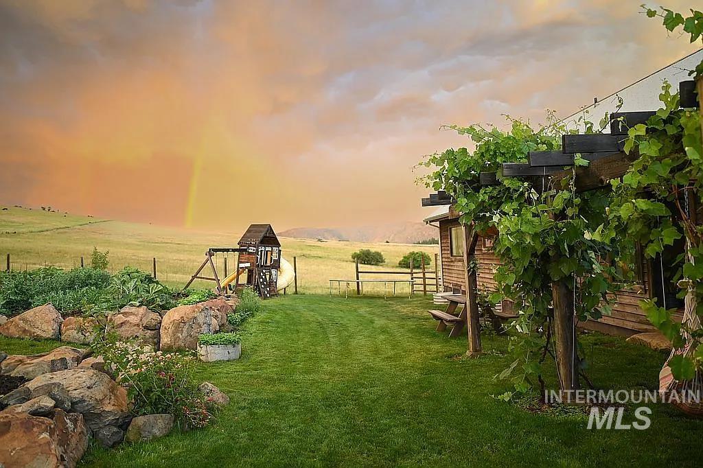 124 Mill Creek Mdw, Grangeville, Idaho 83530, 5 Bedrooms, 3 Bathrooms, Residential For Sale, Price $867,000,MLS 98971383