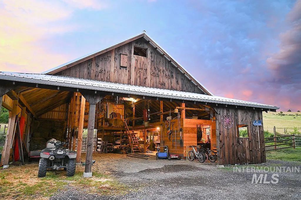 124 Mill Creek Mdw, Grangeville, Idaho 83530, 5 Bedrooms, 3 Bathrooms, Residential For Sale, Price $867,000,MLS 98971383