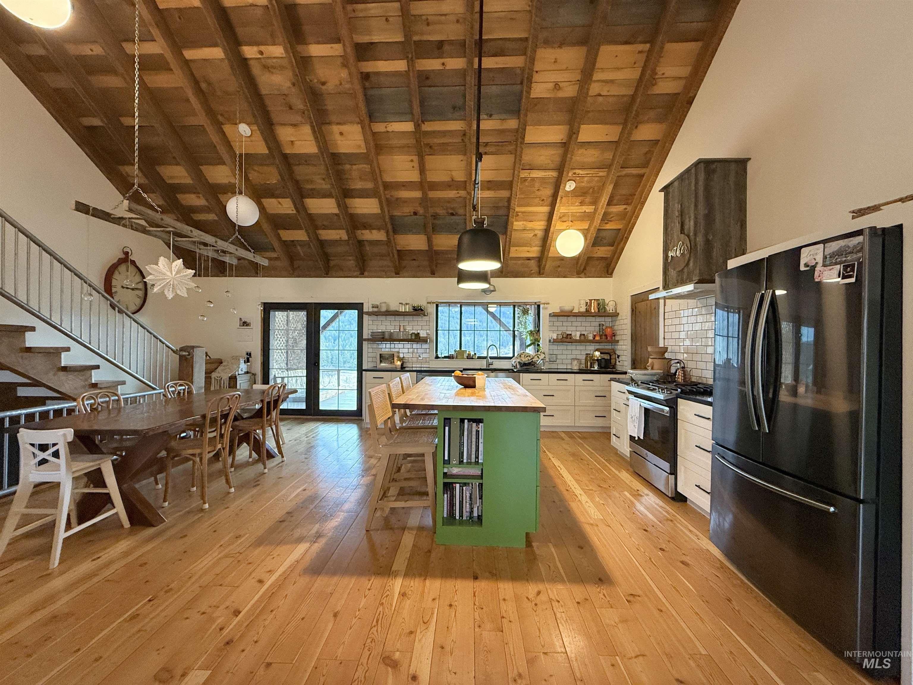 124 Mill Creek Mdw, Grangeville, Idaho 83530, 5 Bedrooms, 3 Bathrooms, Residential For Sale, Price $867,000,MLS 98971383