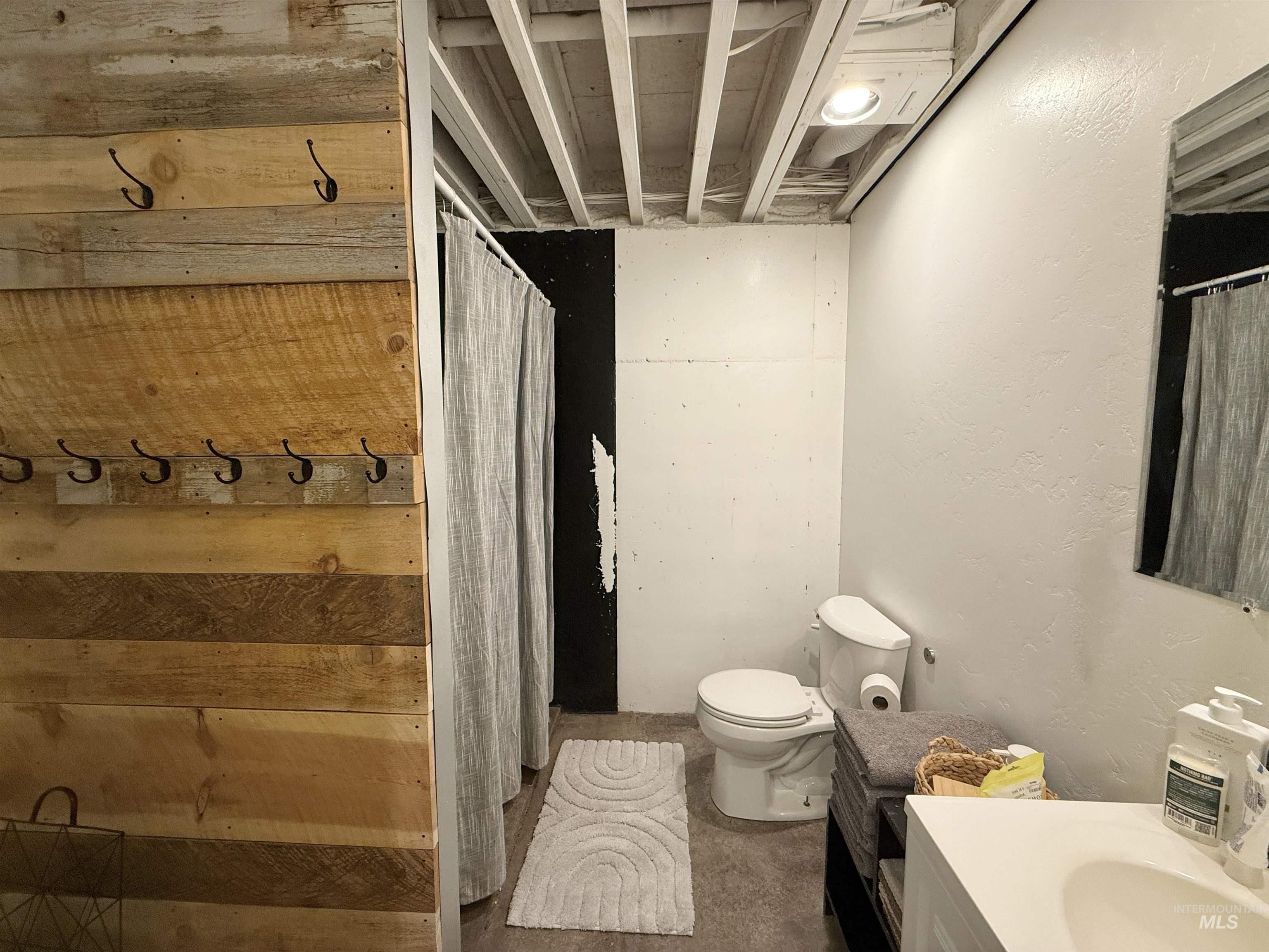 124 Mill Creek Mdw, Grangeville, Idaho 83530, 5 Bedrooms, 3 Bathrooms, Residential For Sale, Price $867,000,MLS 98971383