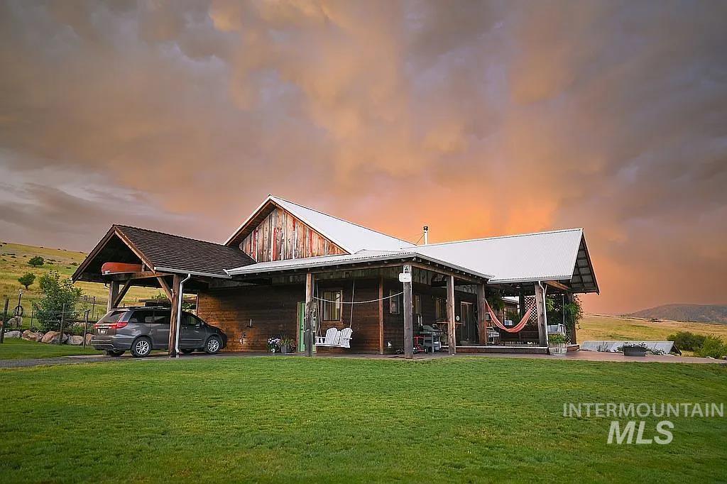 124 Mill Creek Mdw, Grangeville, Idaho 83530, 5 Bedrooms, 3 Bathrooms, Residential For Sale, Price $867,000,MLS 98971383