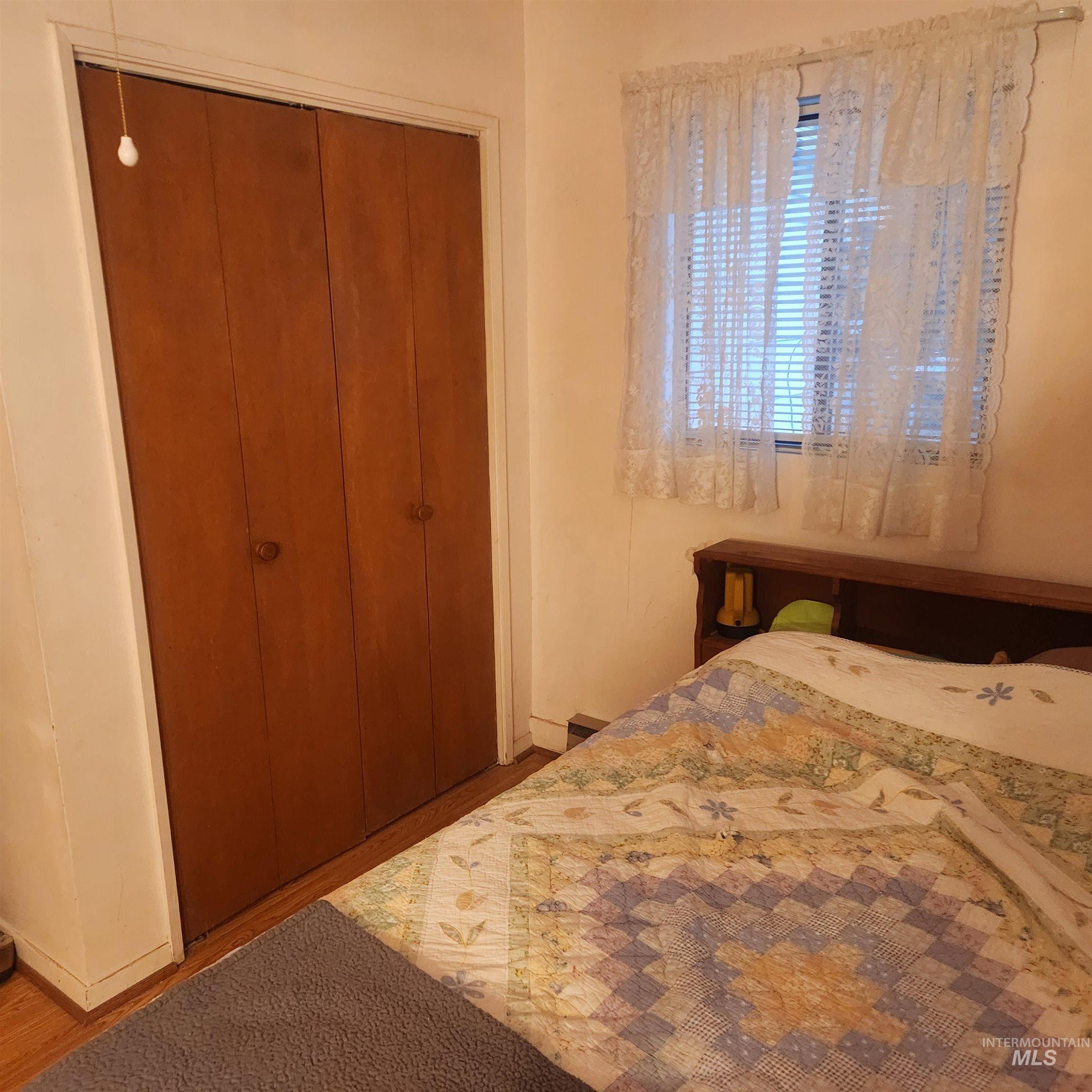 530 California St., Gooding, Idaho 83330, 2 Bedrooms, 1 Bathroom, Residential For Sale, Price $189,500,MLS 98971384