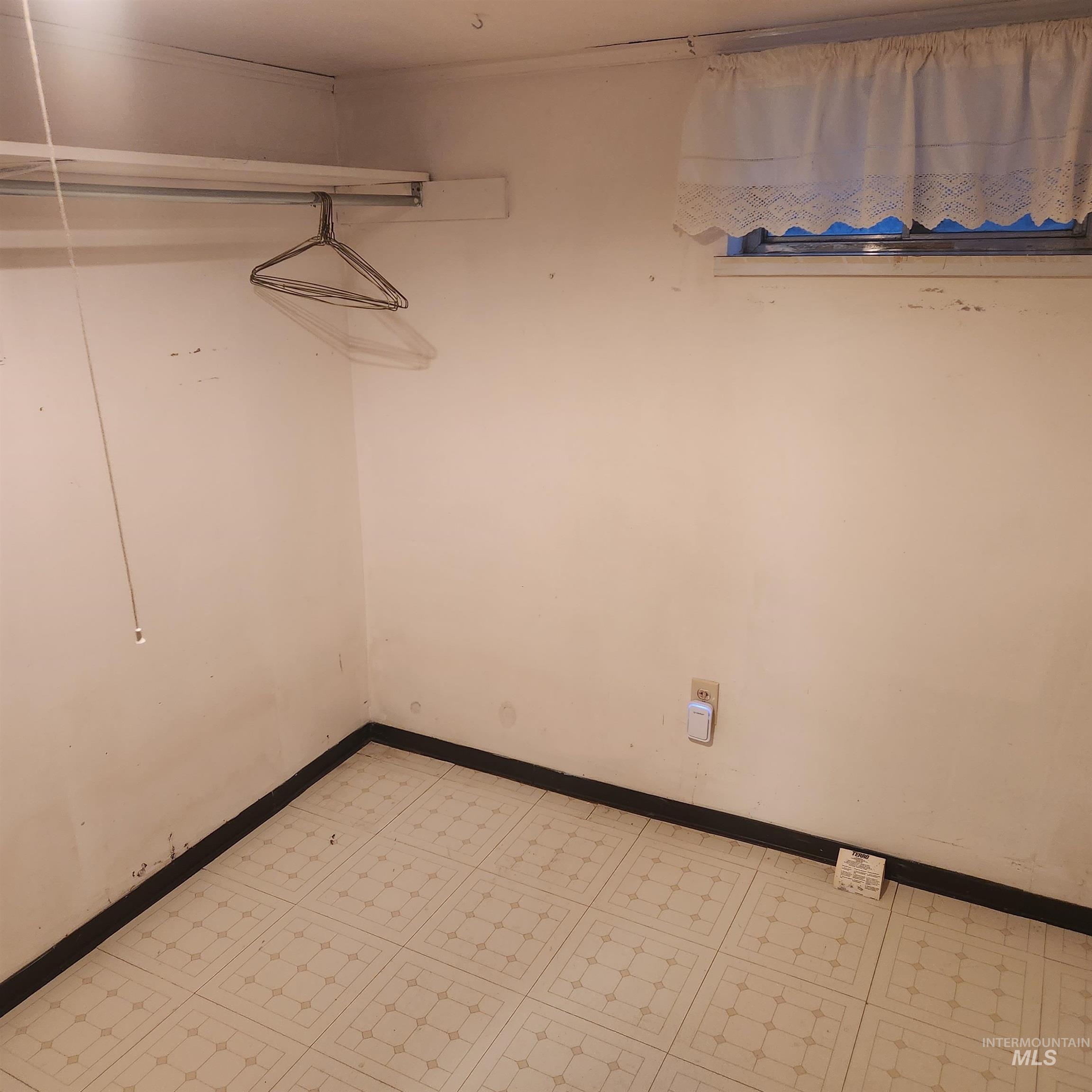 530 California St., Gooding, Idaho 83330, 2 Bedrooms, 1 Bathroom, Residential For Sale, Price $189,500,MLS 98971384