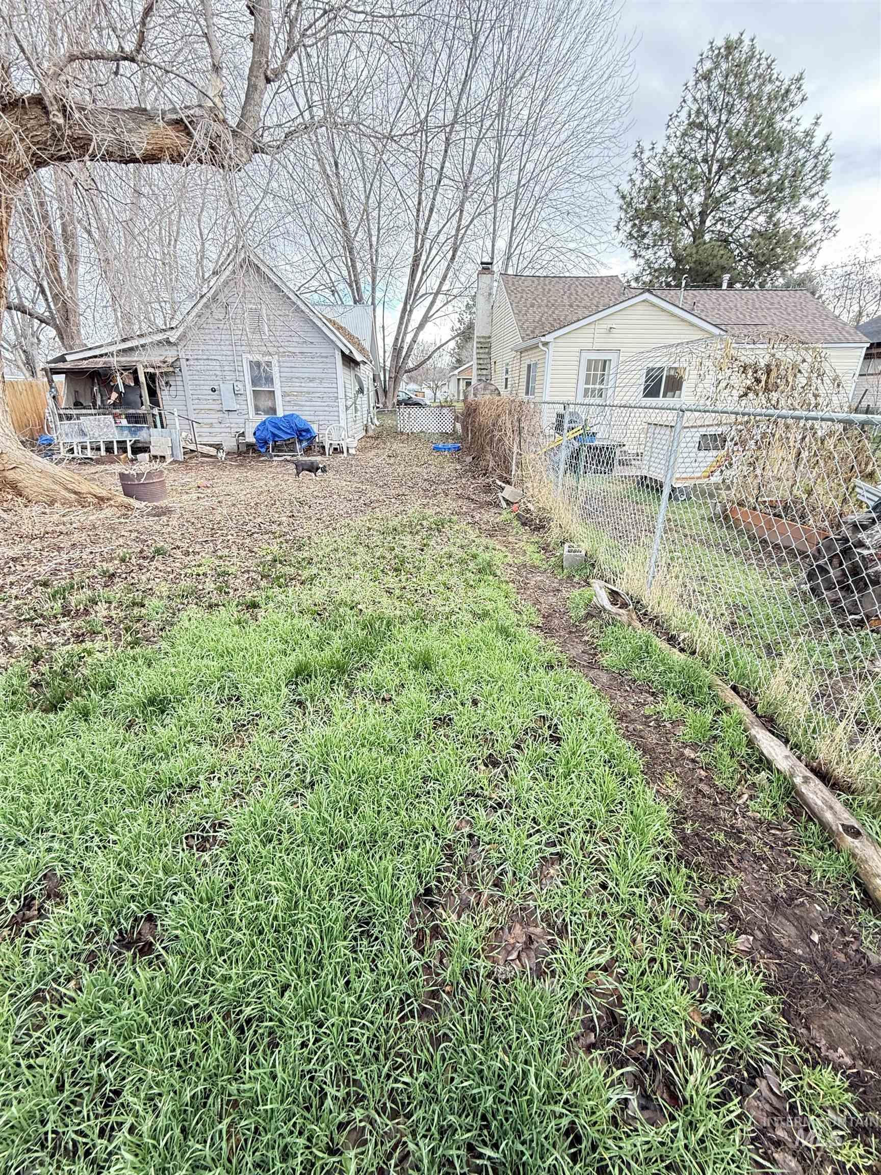 519 N Boise Ave, Emmett, Idaho 83617, 1 Bedroom, 1 Bathroom, Residential For Sale, Price $124,900,MLS 98971385