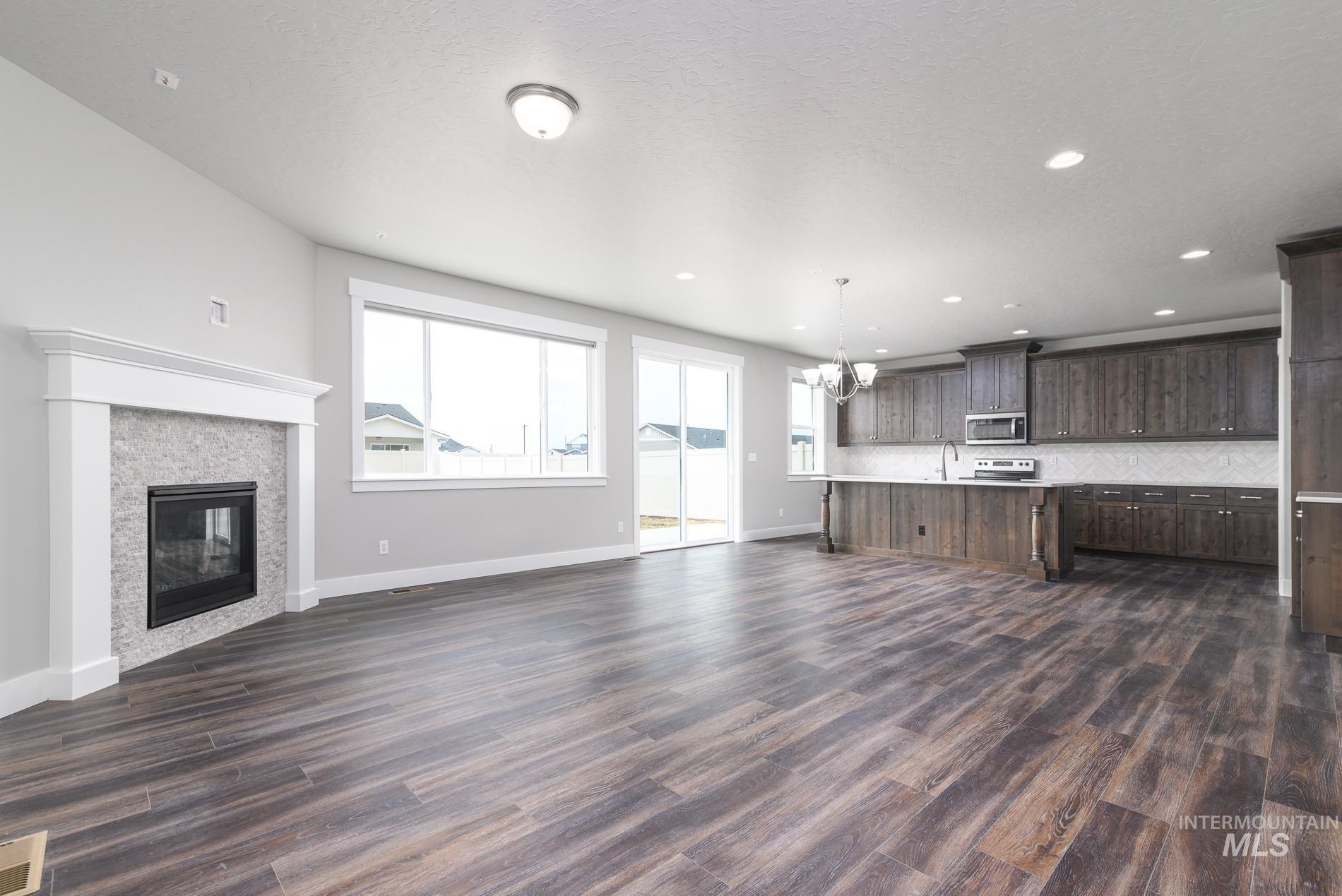 9081 W Shumard St, Star, Idaho 83669, 3 Bedrooms, 2.5 Bathrooms, Residential For Sale, Price $548,995,MLS 98971386