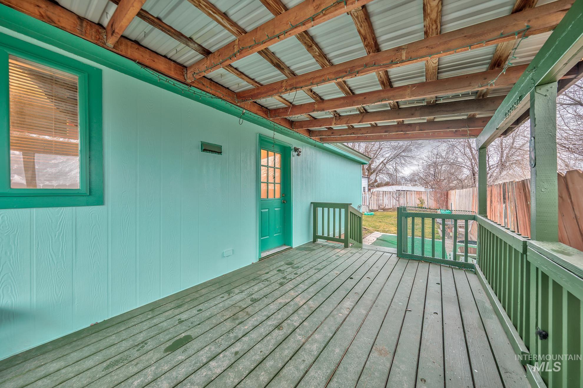 1915 Thomas Circle, Ontario, Oregon 97914, 3 Bedrooms, 2 Bathrooms, Residential For Sale, Price $269,900,MLS 98971387